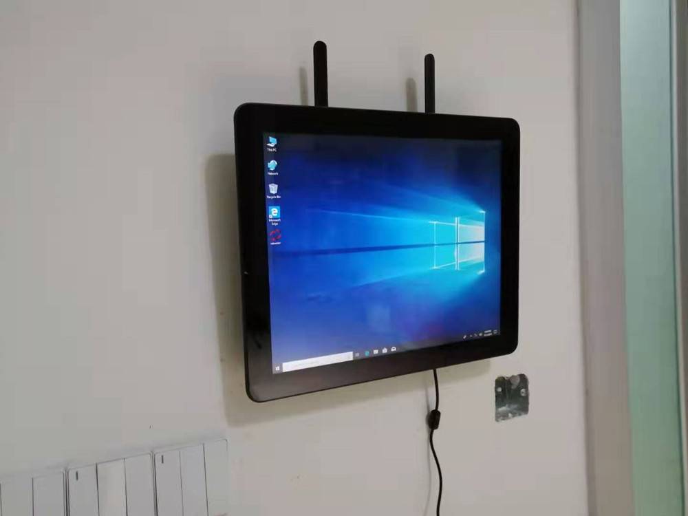 17inch Industrial panel pc for Hospital in Iraq(1).jpg